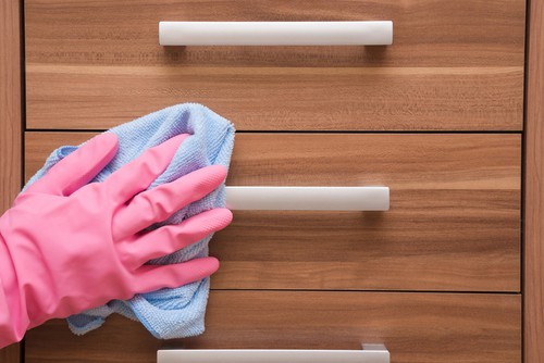 Wiping office cabinet
